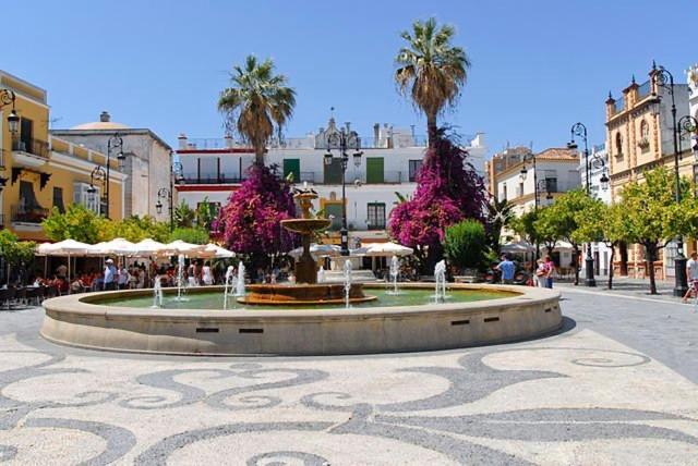 Convento De La Victoria Junto Al Cabildo Con Wifi Y Parking Gratis Apartment Sanlucar de Barrameda Ngoại thất bức ảnh